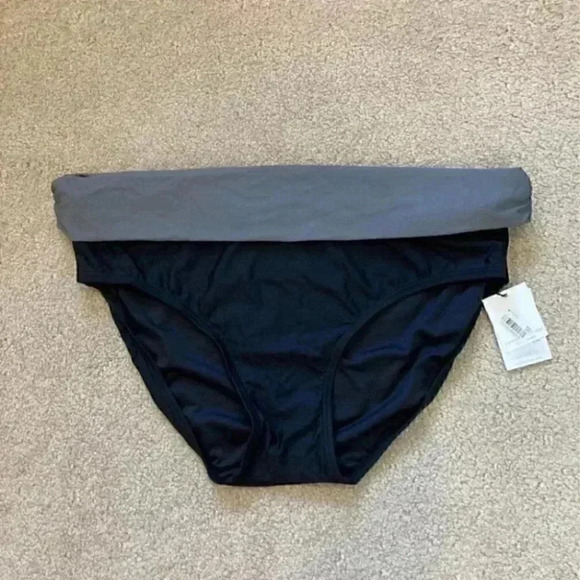 ⭐️ New with tags Calvin Klein Foldover black Bikini Bottoms in size xl - Picture 3 of 7